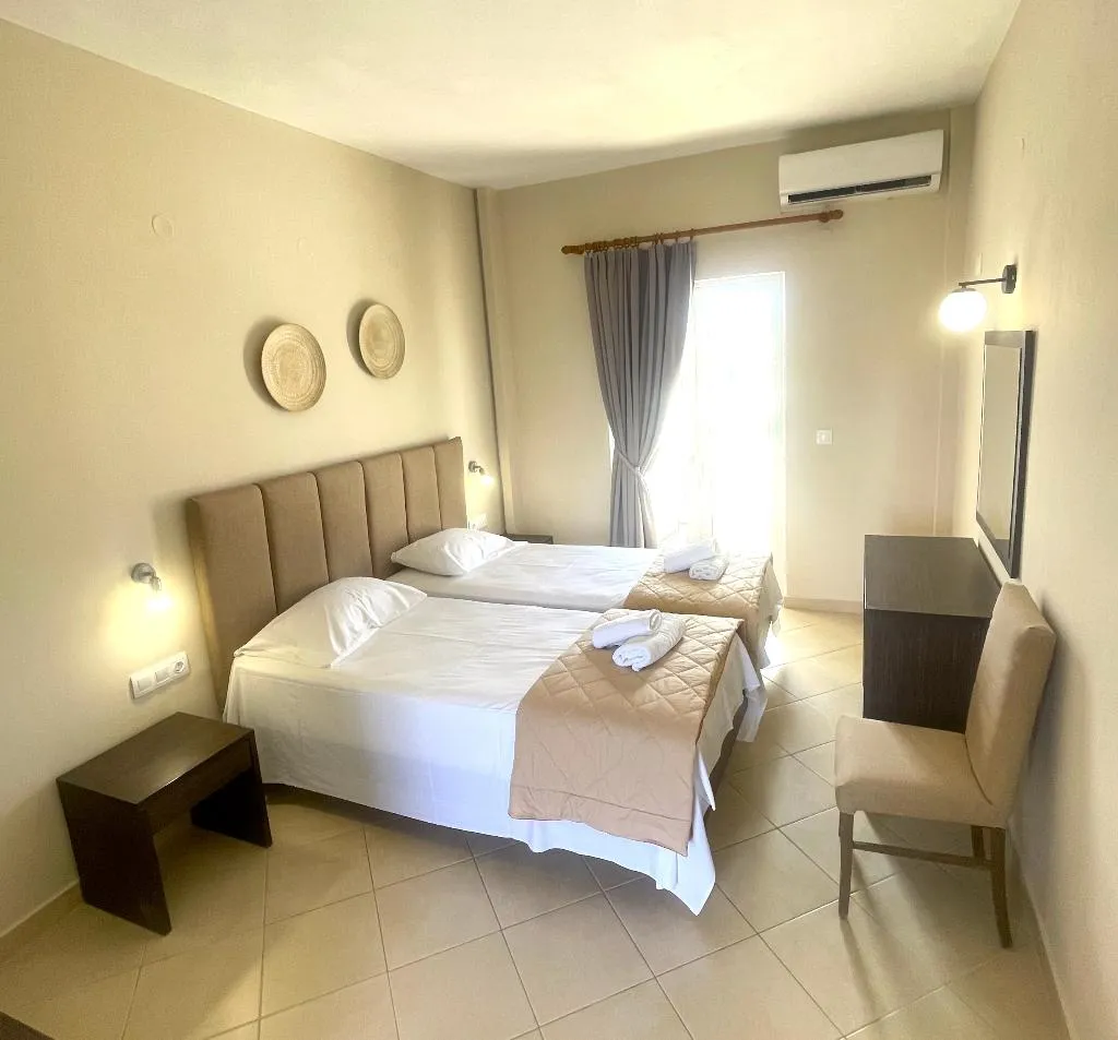 TWIN STANDARD Room, Oasis Beach Club, Corfu