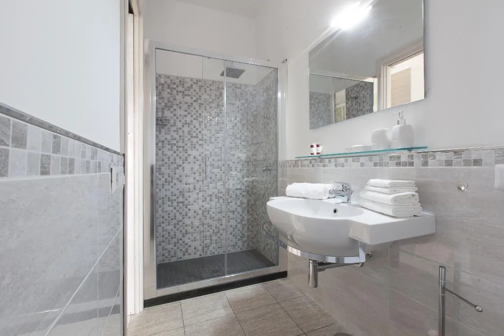 DOUBLE WITH TERRACE Room, Villa Iolanda, Naples