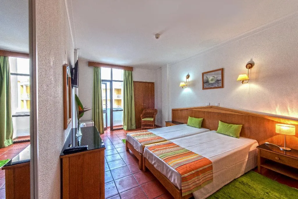 TWIN STANDARD Room, Colina do Mar, Algarve