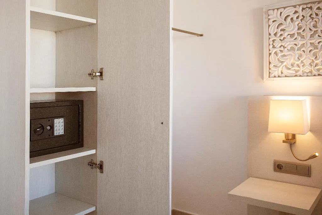 JUNIOR SUITE STANDARD Room, Hotel Puchet Ibiza, Ibiza