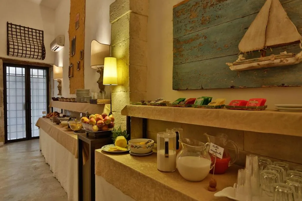 Restaurant, Alla Giudecca Residence Hotel, Catania