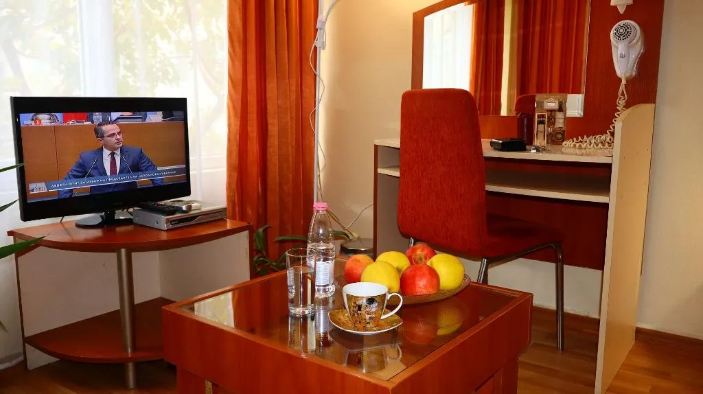 FAMILY ROOM STANDARD Room, Palitra, Varna