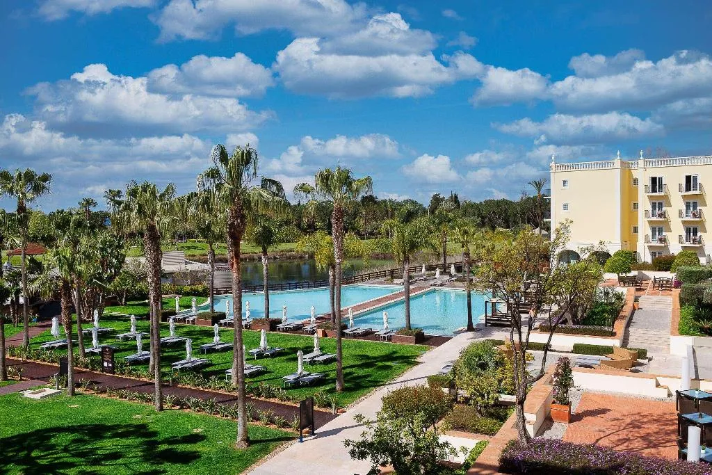 Pool, Domes Lake Algarve, Algarve