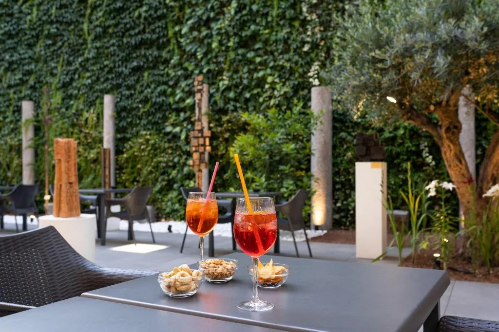 General view, Hotel Milano Castello, Milan