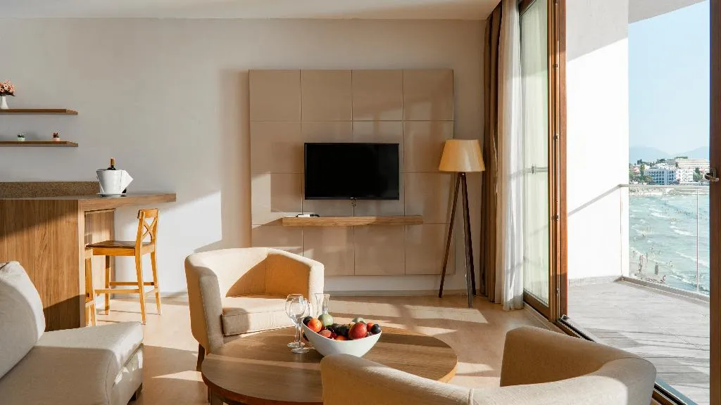 SUITE PREMIUM Room, Ladies Beach Suite Hotel, Izmir