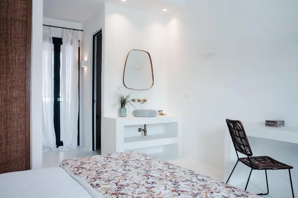 Room, Koukoumi Vegan Boutique Hotel, Mykonos