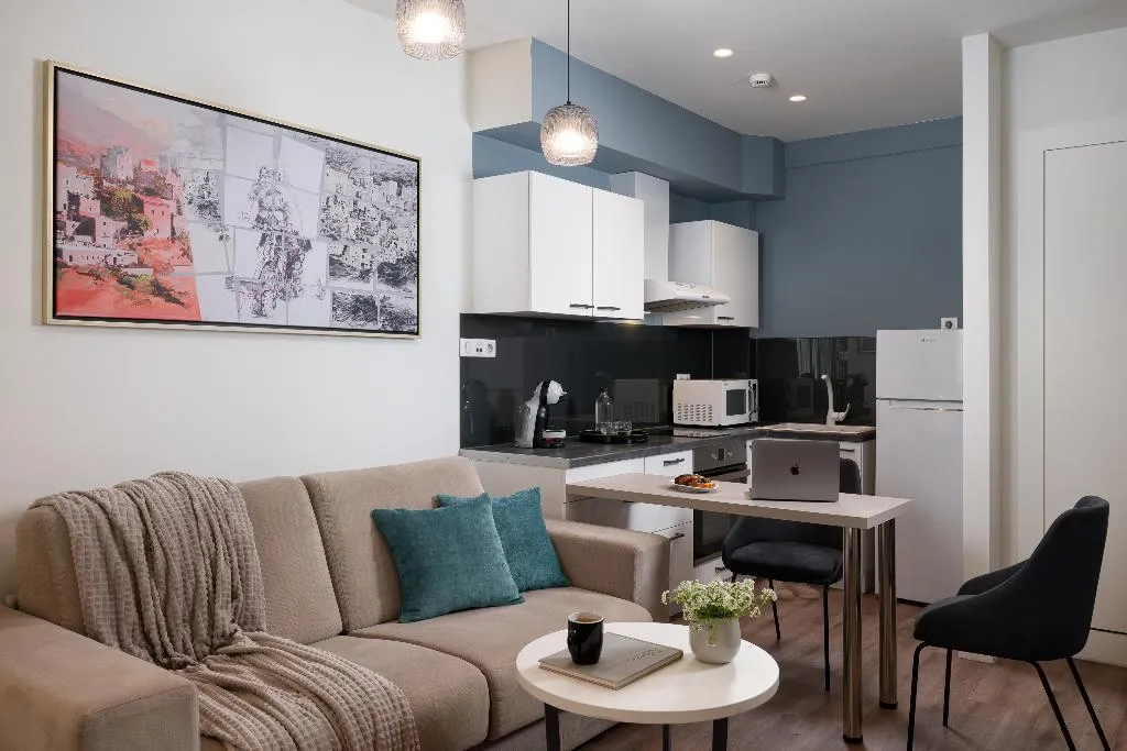 JUNIOR SUITE STANDARD Room, The Urban Nest Athens - Suites & Apartments, Athens