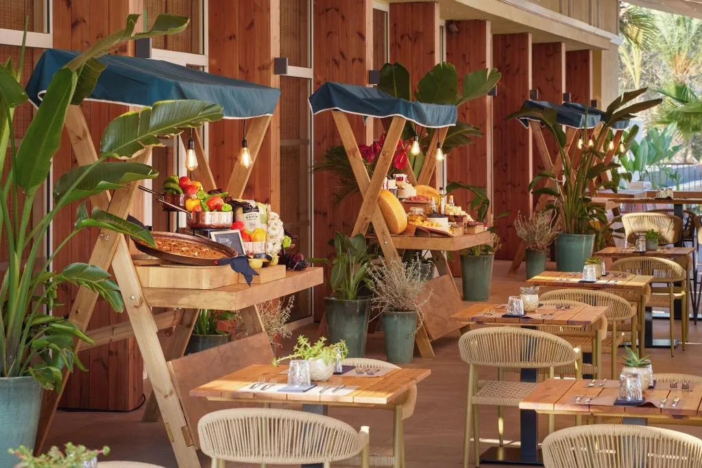 Restaurant, Melia Lloret de Mar, Costa Brava