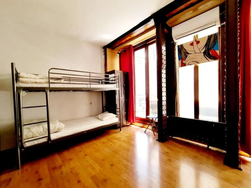 Bed in dormitory CAPACITY 4 Room, Arc House Madrid, Madrid