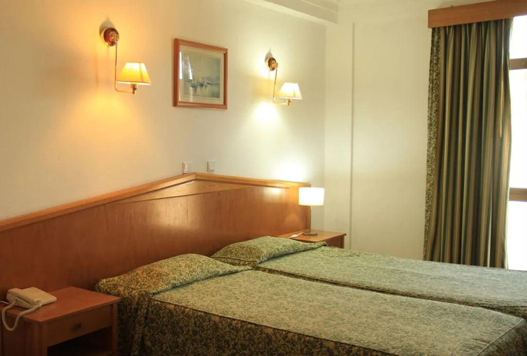 Room, Colina do Mar, Algarve