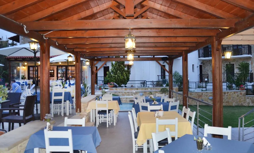 Restaurant, Ledra Maleme, Crete