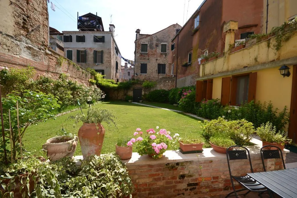 General view, Corte Nova, Venice