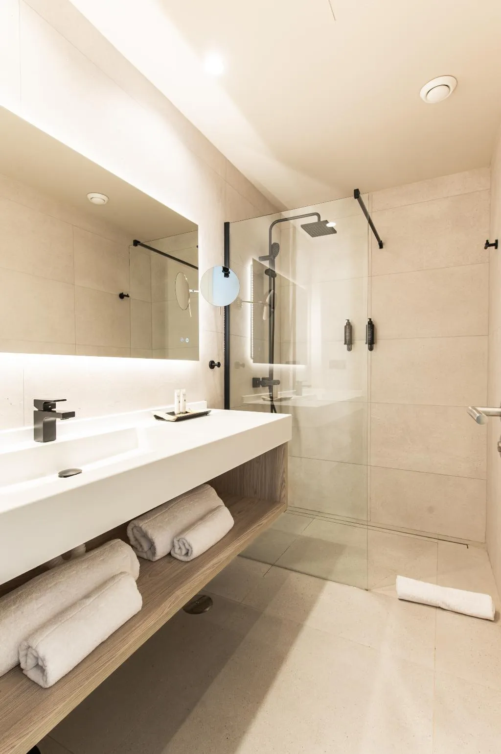 APARTMENT CAPACITY 4 TWO BEDROOMS Room, Amarilla Golf Residences, Tenerife