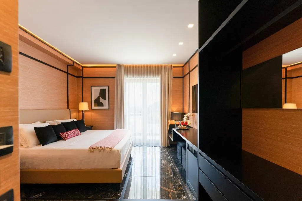 TRIPLE EXECUTIVE Room, Il Gabbiano, Naples