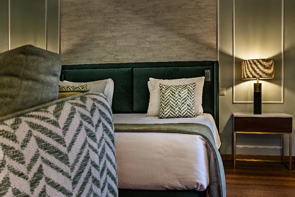 JUNIOR SUITE STANDARD Room, Grão Vasco - Historic Hotel and SPA, Porto