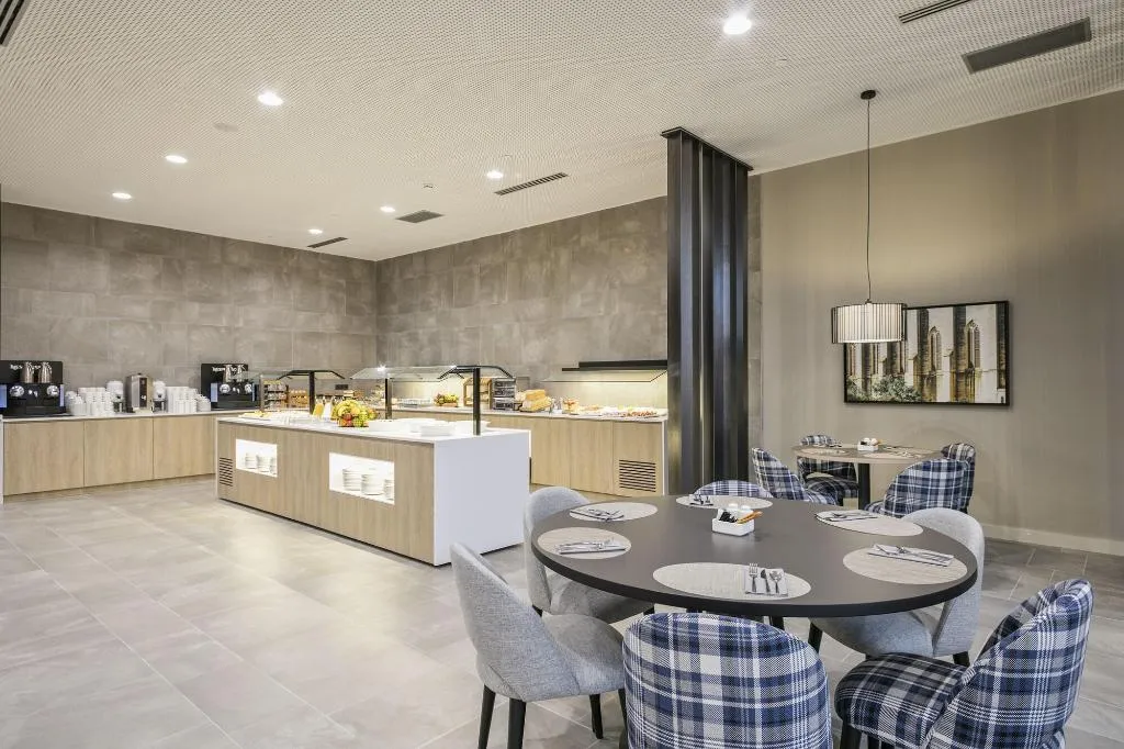 Restaurant, Hotel Acta Voraport, Barcelona