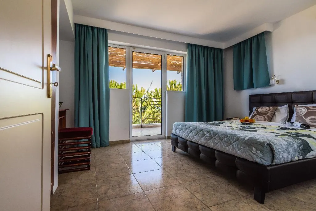 VILLA SIDE SEA VIEW Room, The Small Village, Kos
