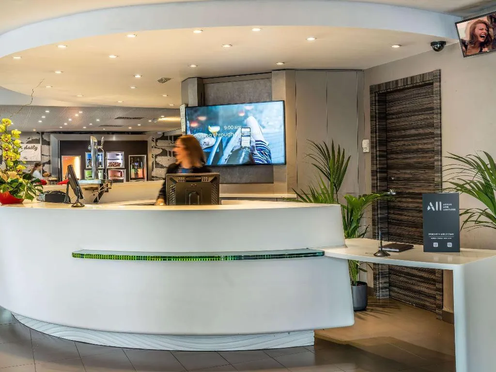 Sports and Entertainment, Novotel Suites Malaga Centro, Costa Del Sol