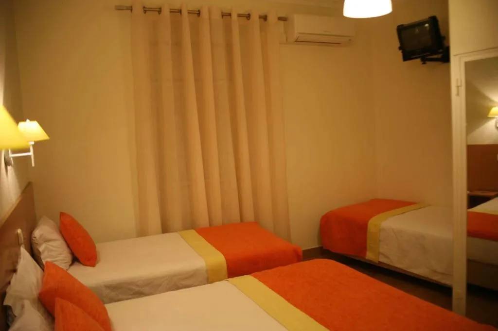 Room, Estrela Dos Anjos, Lisbon