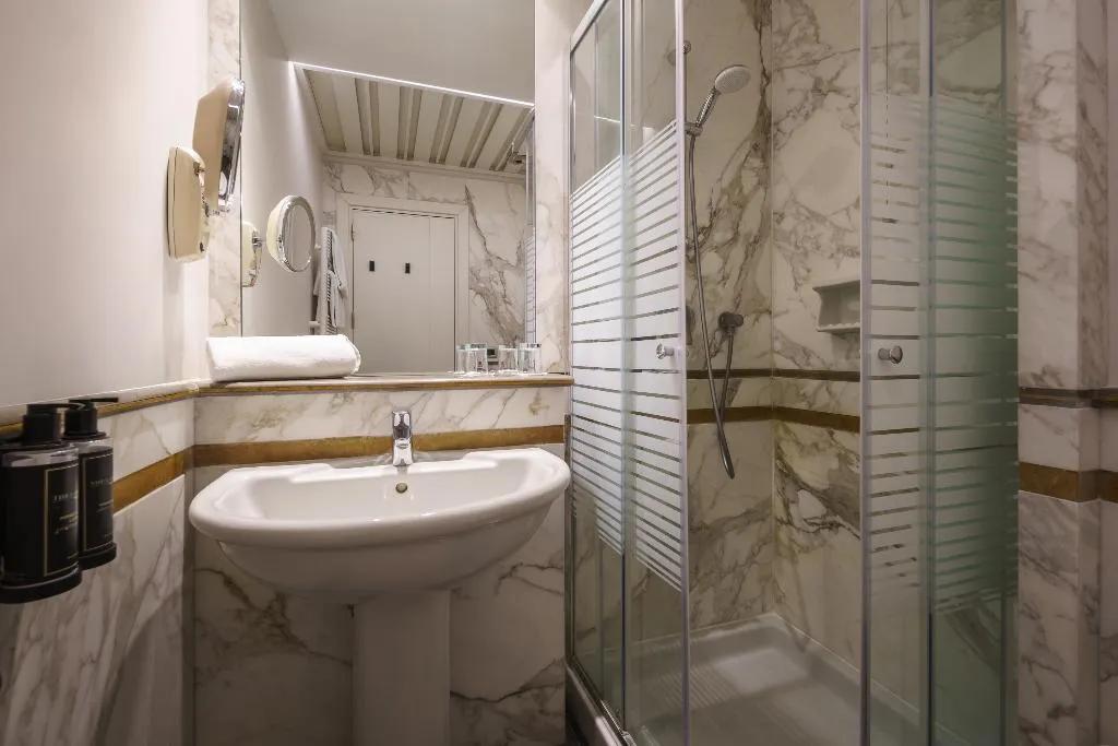 Room, Exe Majestic, Naples