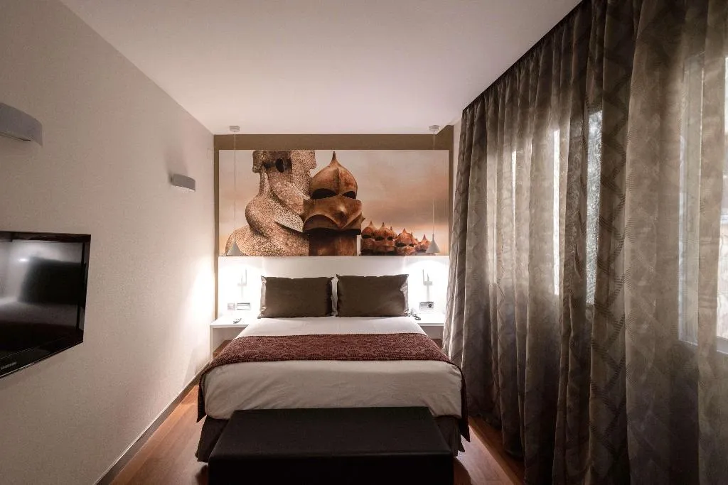 Room, Catalonia Gracia, Barcelona