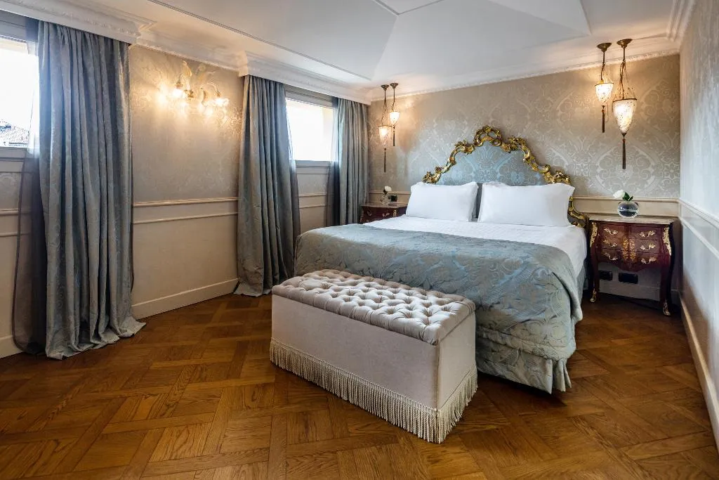 SUITE STANDARD Room, Baglioni Hotel Luna, Venice