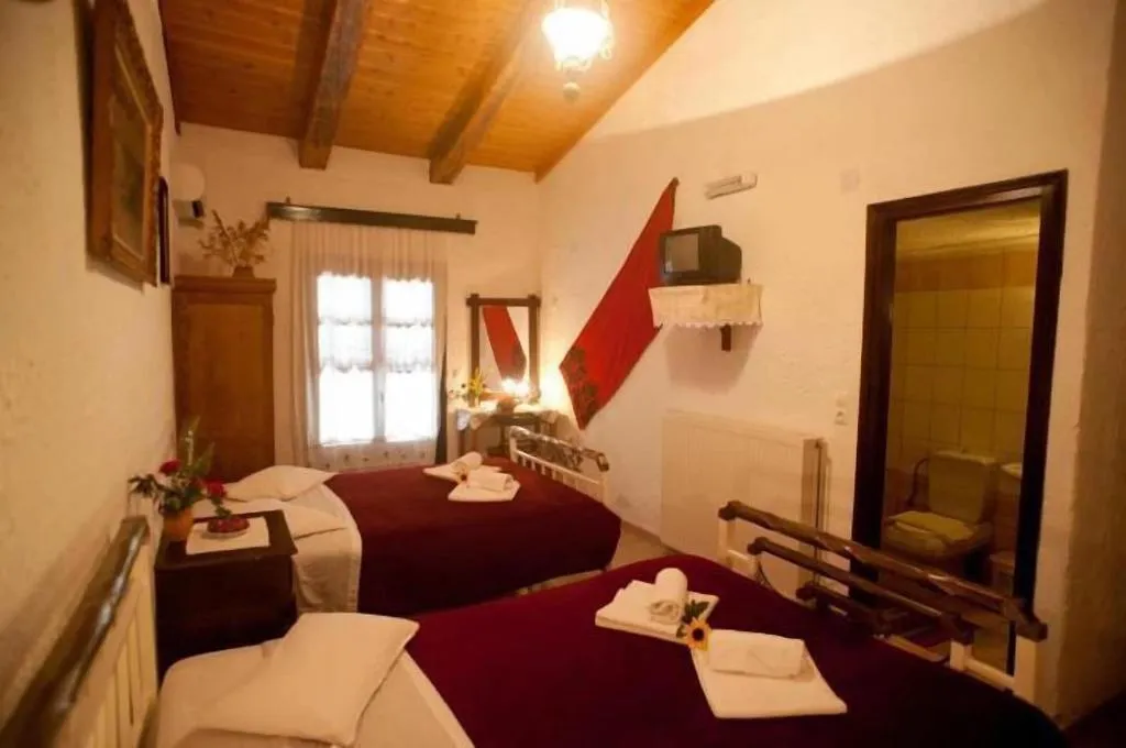 Room, Keramos, Crete
