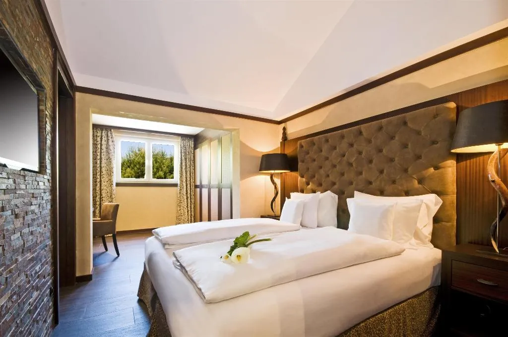 Room, Lindner Mallorca Portals Nous, part of JdV Hyatt, Majorca