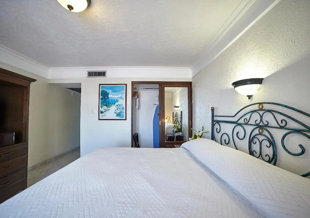 SUITE STANDARD Room, Hotel Francis Drake, Cancun Area