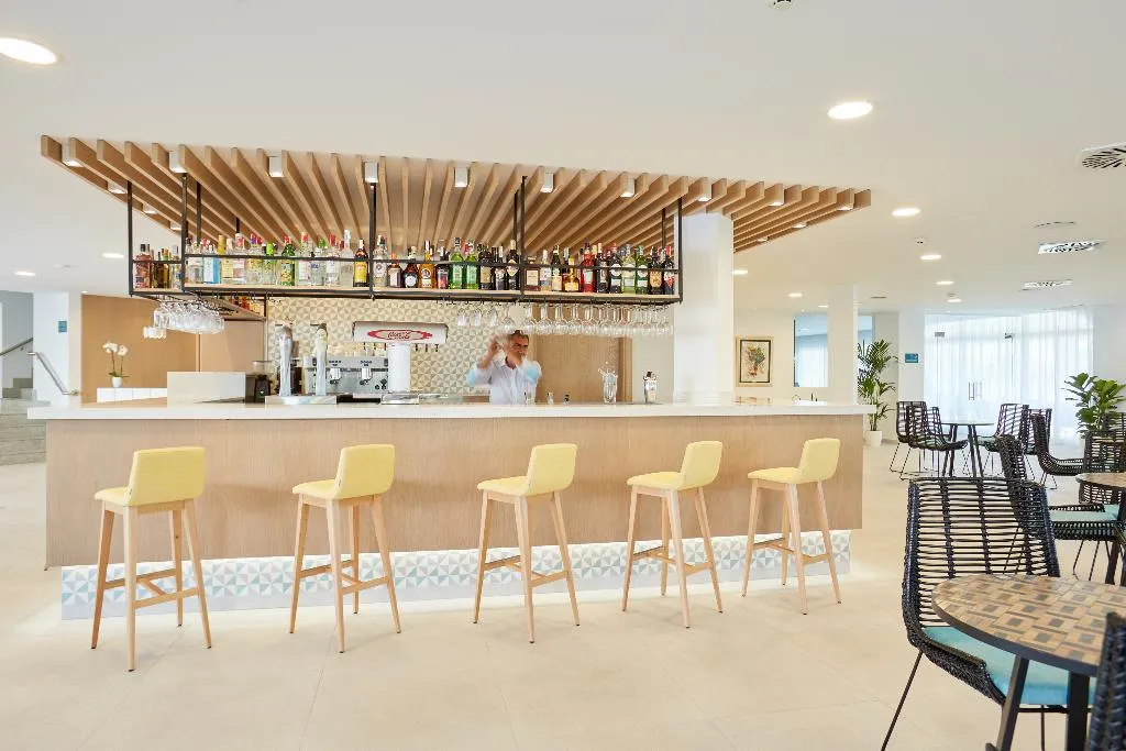 Bar, Universal Aparthotel Elisa, Majorca