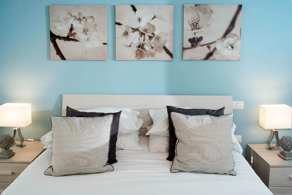 APARTMENT CAPACITY 4 Room, Residenza Flegrea, Naples