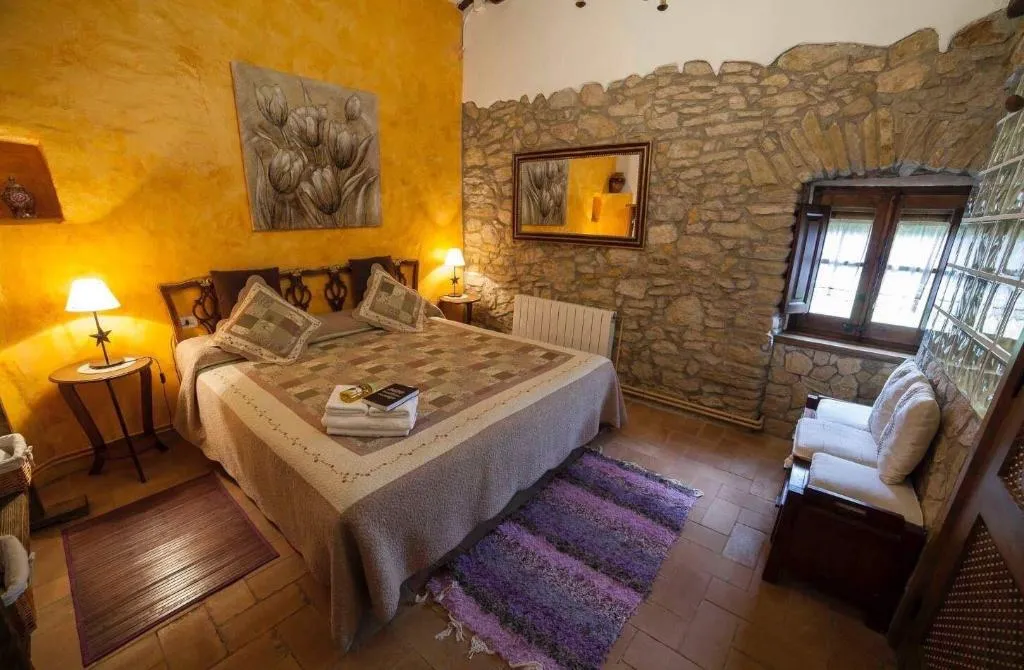 Room, Hotel Mas Rabiol, Barcelona