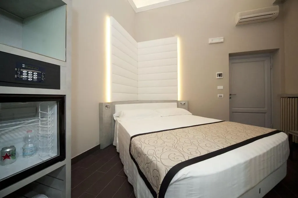 Room, Residenza Le Fonticine, Florence