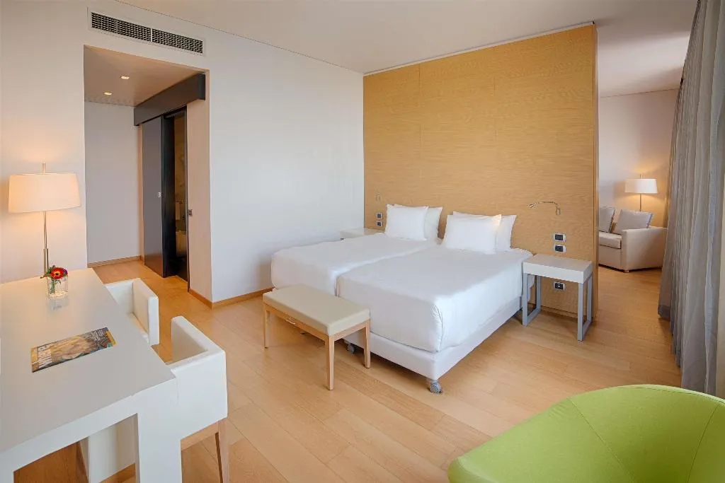 Room, NH Milano Fiera, Milan
