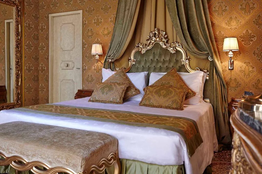 DOUBLE DELUXE Room, Palazzo Paruta, Venice