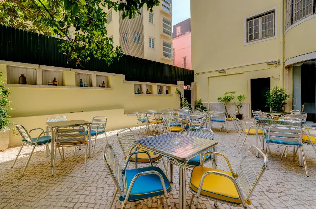 Terrace, Hotel Avenida Park, Lisbon