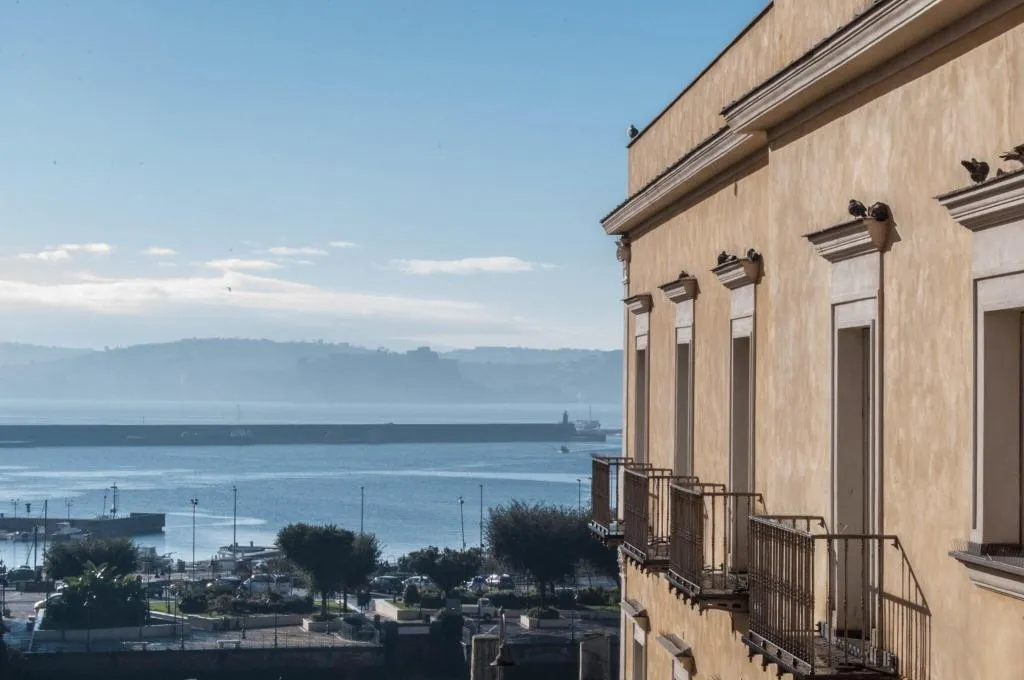General view, Hotel Neronensis, Naples