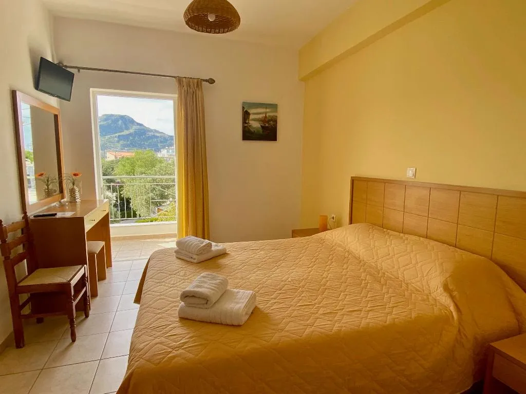 STUDIO CAPACITY 2 Room, Manolis Apartments, Crete