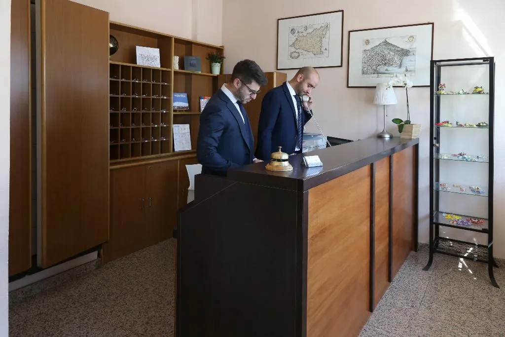 Lobby, Villa Mater, Catania