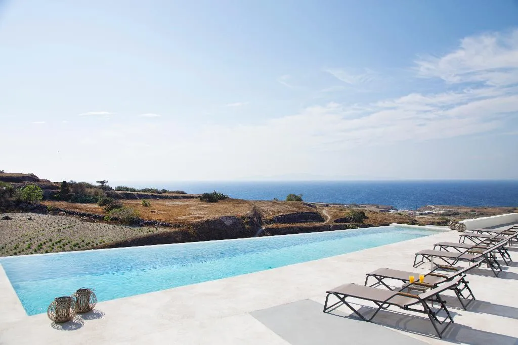 General view, Aplai Dome, Santorini