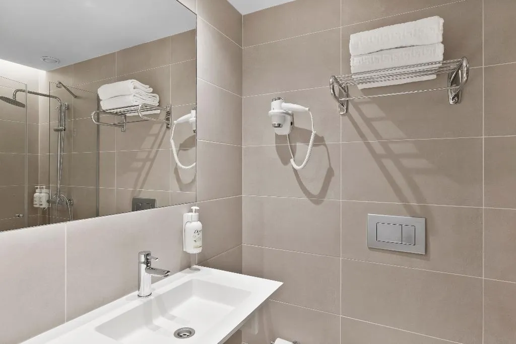 DOUBLE STANDARD Room, B&B Hotel Viana Do Castelo, Porto