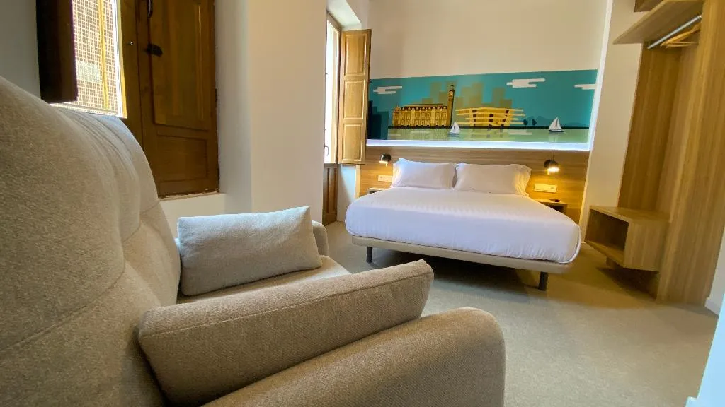 DOUBLE STANDARD Room, Original Domino House, Valencia