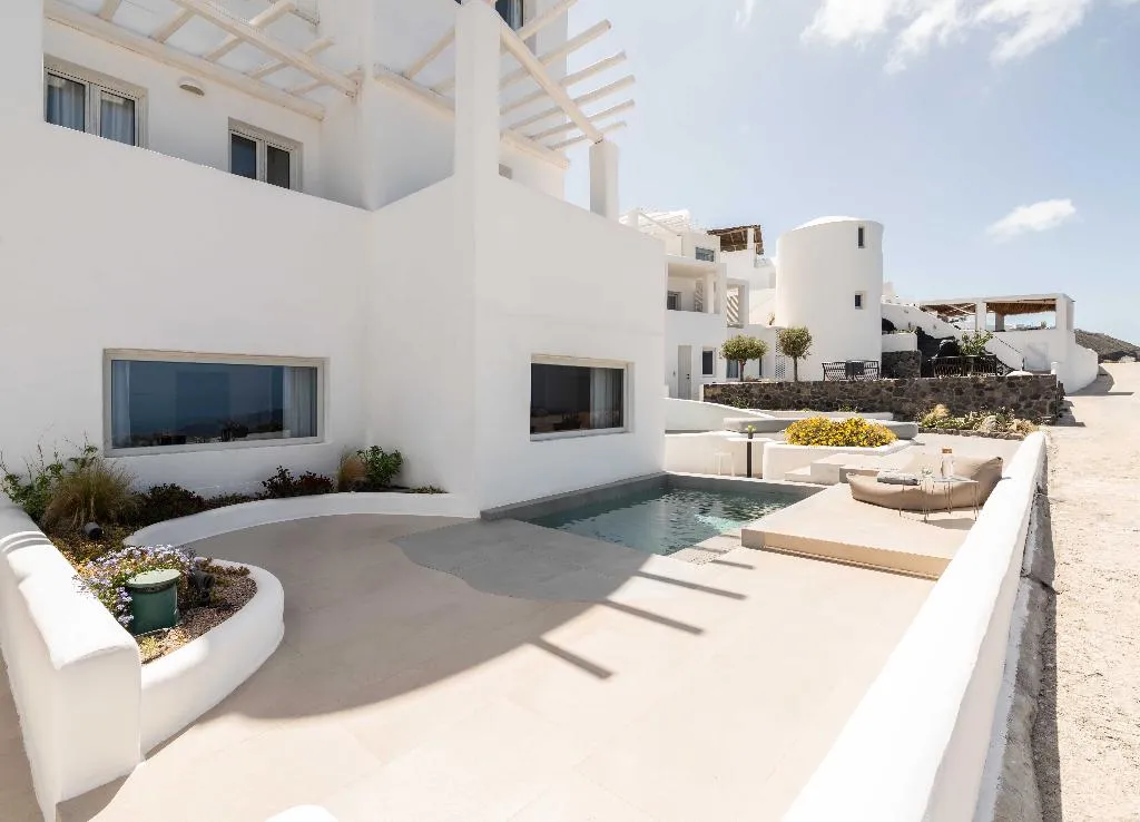 SUITE WITH PRIVATE POOL Room, Rocabella Santorini Hotel & Spa, Santorini