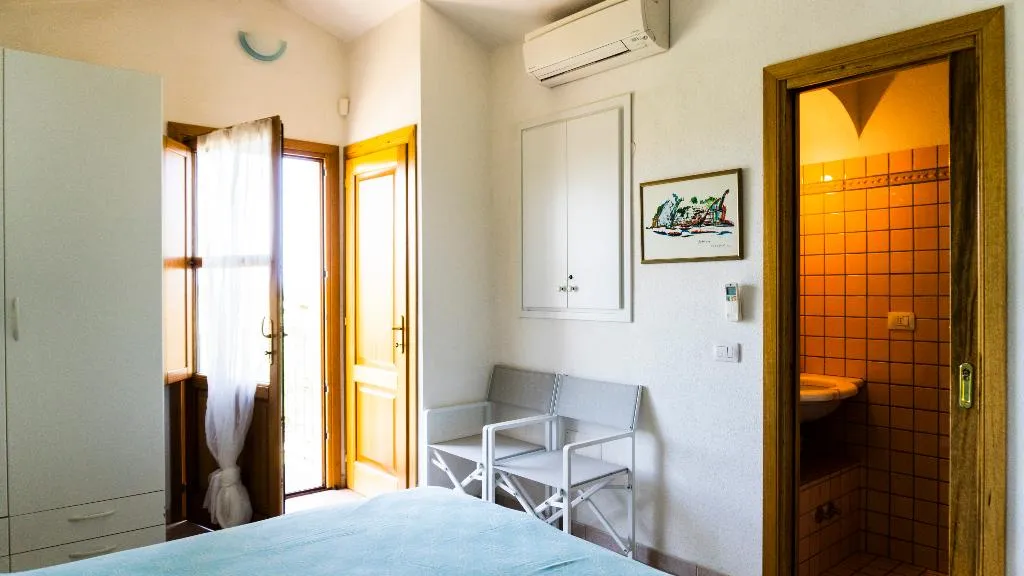 HOUSE SIDE SEA VIEW WITH BALCONY Room, PMS CaseVacanze Budoni, Olbia
