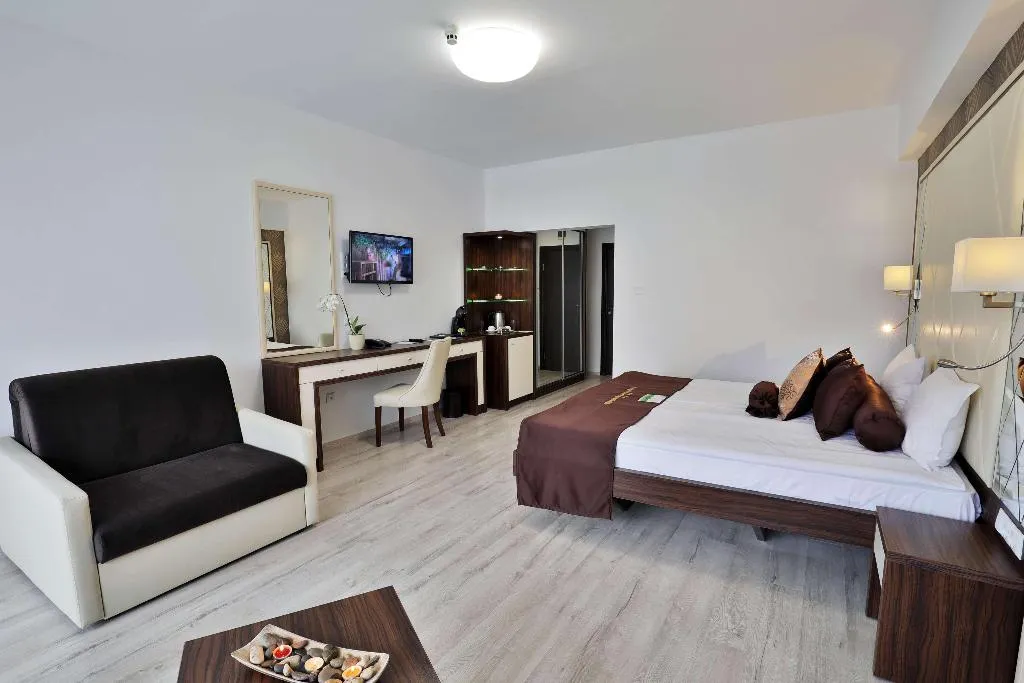 Room, Prestige Deluxe Hotel Aquapark Club, Varna