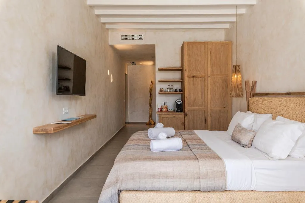 STUDIO WITH PRIVATE POOL Room, Panormos Village Seaside Resort, Mykonos