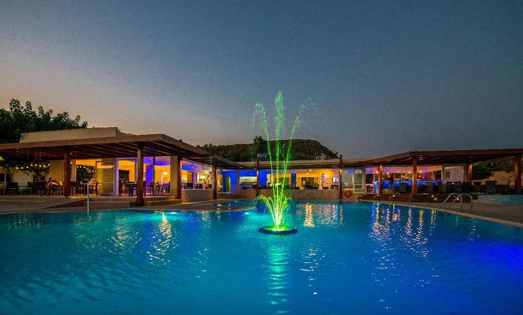 Bar, Zoes, Rhodes
