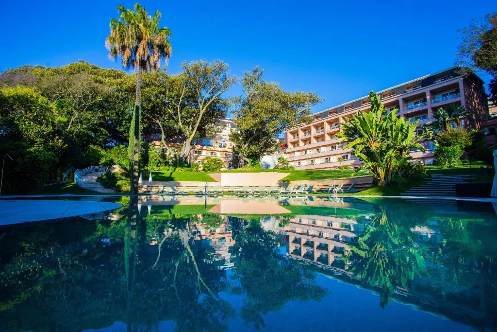 Pool, Olissippo Lapa Palace, Lisbon