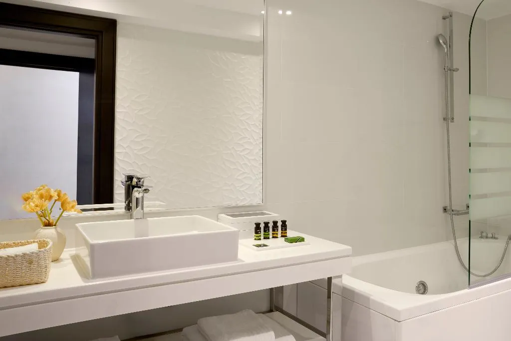 DOUBLE ECONOMY Room, Pomegranate Wellness Spa Hote, Halkidiki