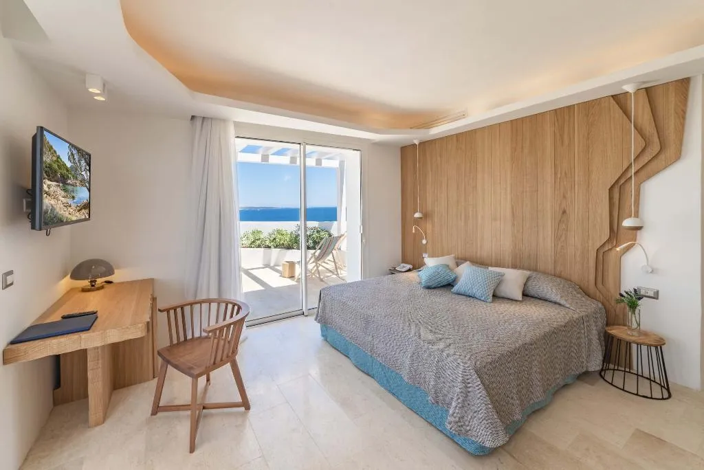 SUITE SEA VIEW CAPACITY 2 Room, Grand Relais dei Nuraghi, Olbia